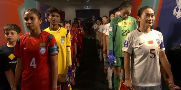 九游娱乐app下载-中国女足2-0不足喜！赢球被骂，名嘴点评一针见血，小组第一难了