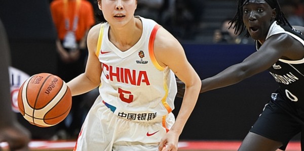 九游娱乐app下载-女篮大胜南苏丹，宫鲁鸣迎来2喜1忧，4大黑马崛起将有望冲冠
